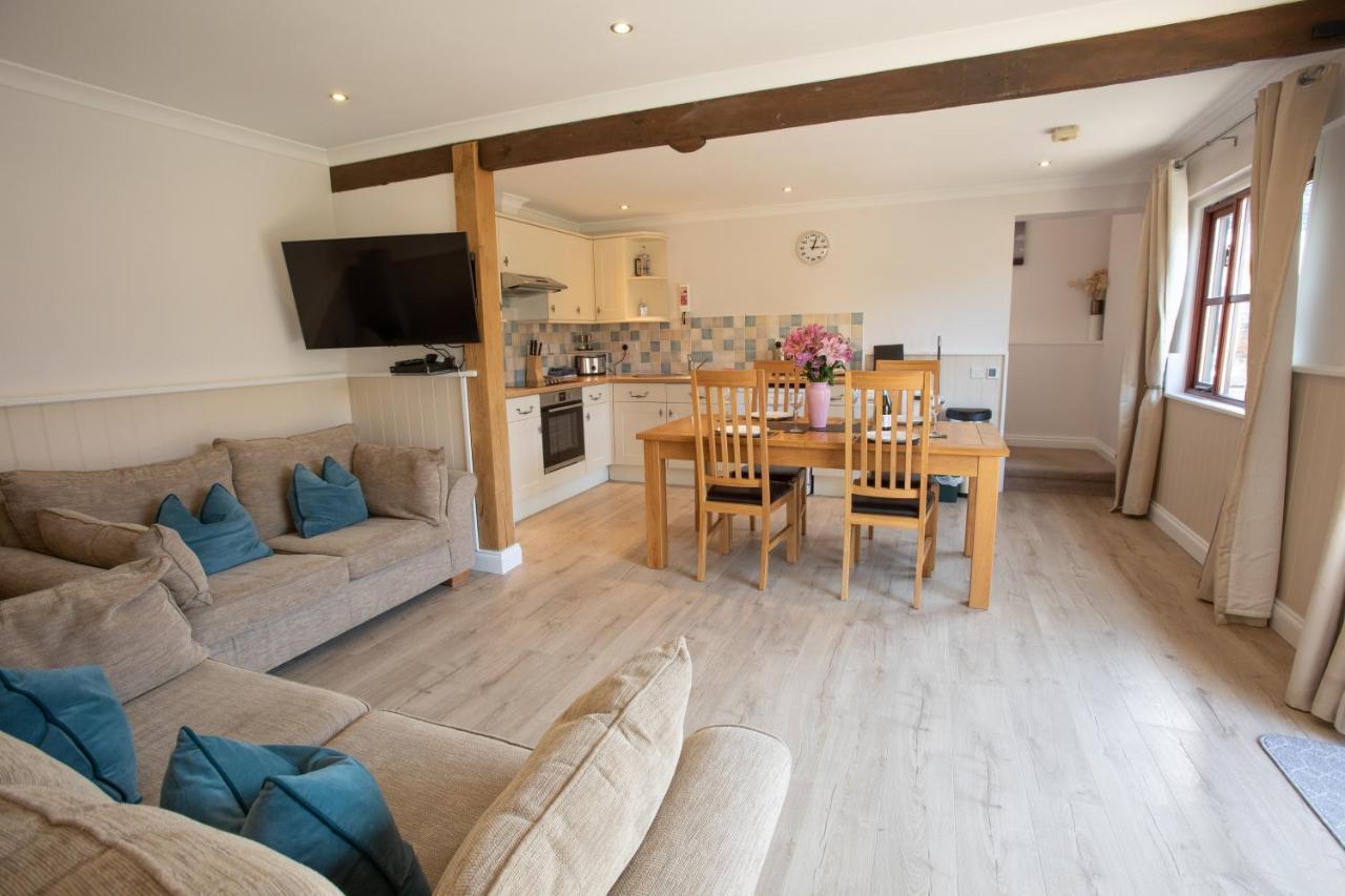 Newclose Farm Cottages Yarmouth  Exterior foto